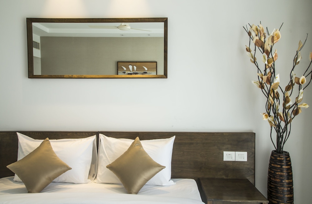 Kent Baywatch Suites — photo 4