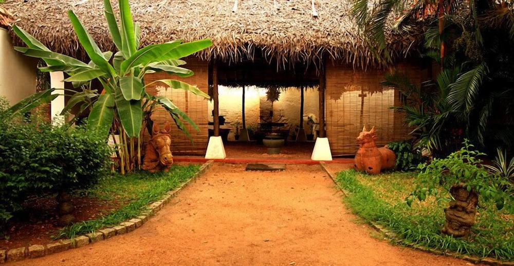 Fort House — photo 4